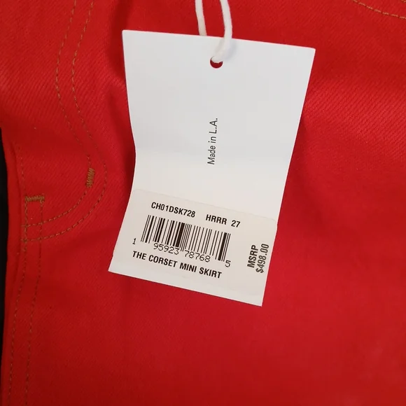 Carolina Herrera Red Skirt Set with Gold Accents - Picture 9 of 11